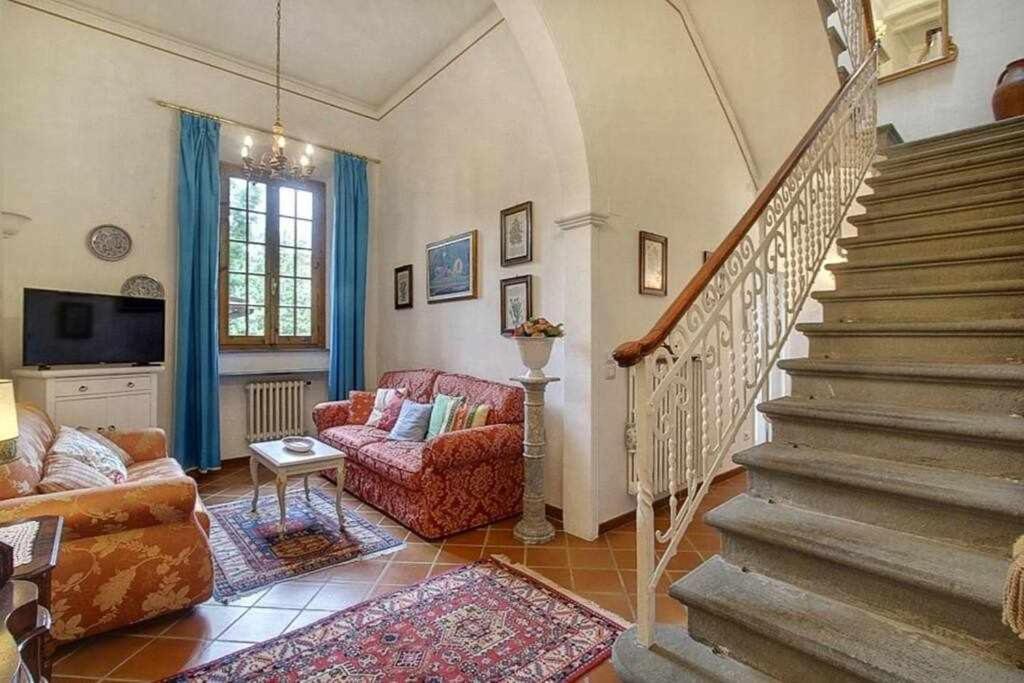 Santa Croce Elegant With Garage Apartment Florenţa Exterior foto