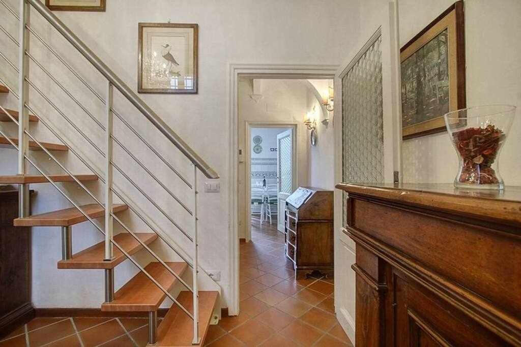 Santa Croce Elegant With Garage Apartment Florenţa Exterior foto