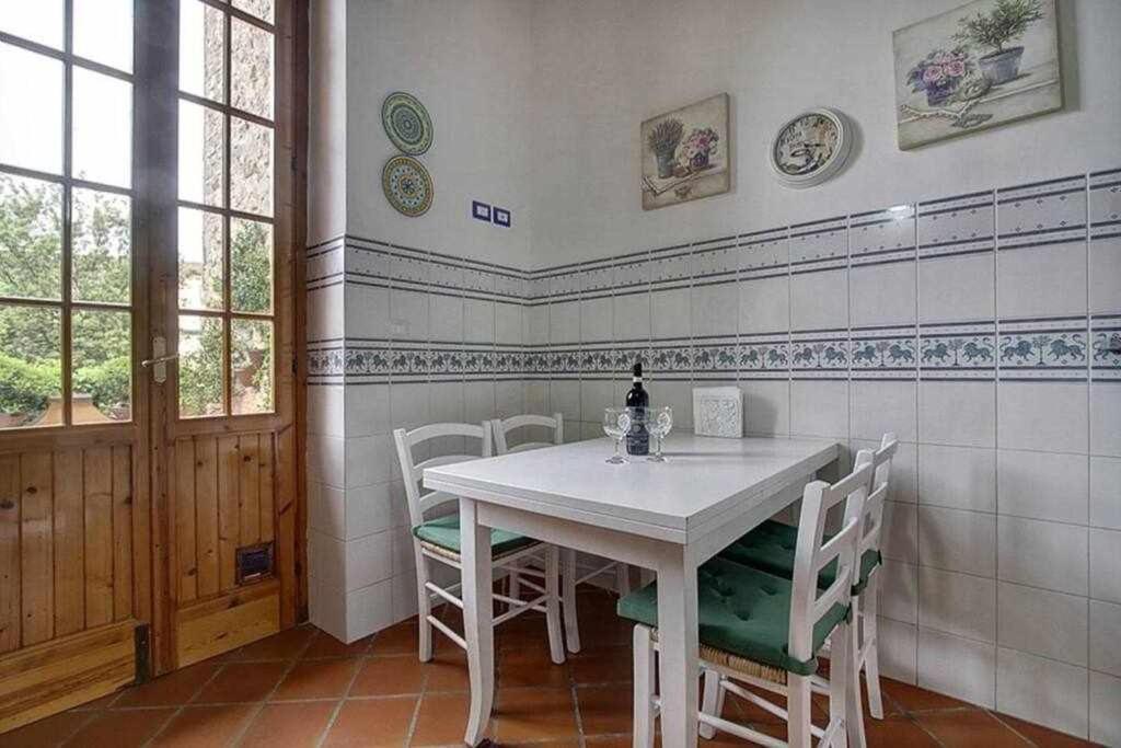 Santa Croce Elegant With Garage Apartment Florenţa Exterior foto