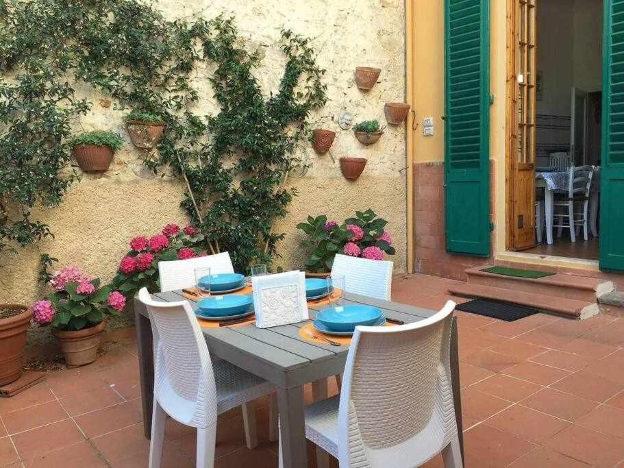 Santa Croce Elegant With Garage Apartment Florenţa Exterior foto