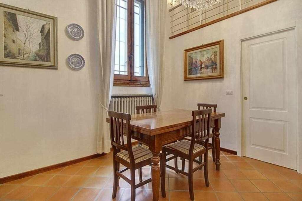 Santa Croce Elegant With Garage Apartment Florenţa Exterior foto