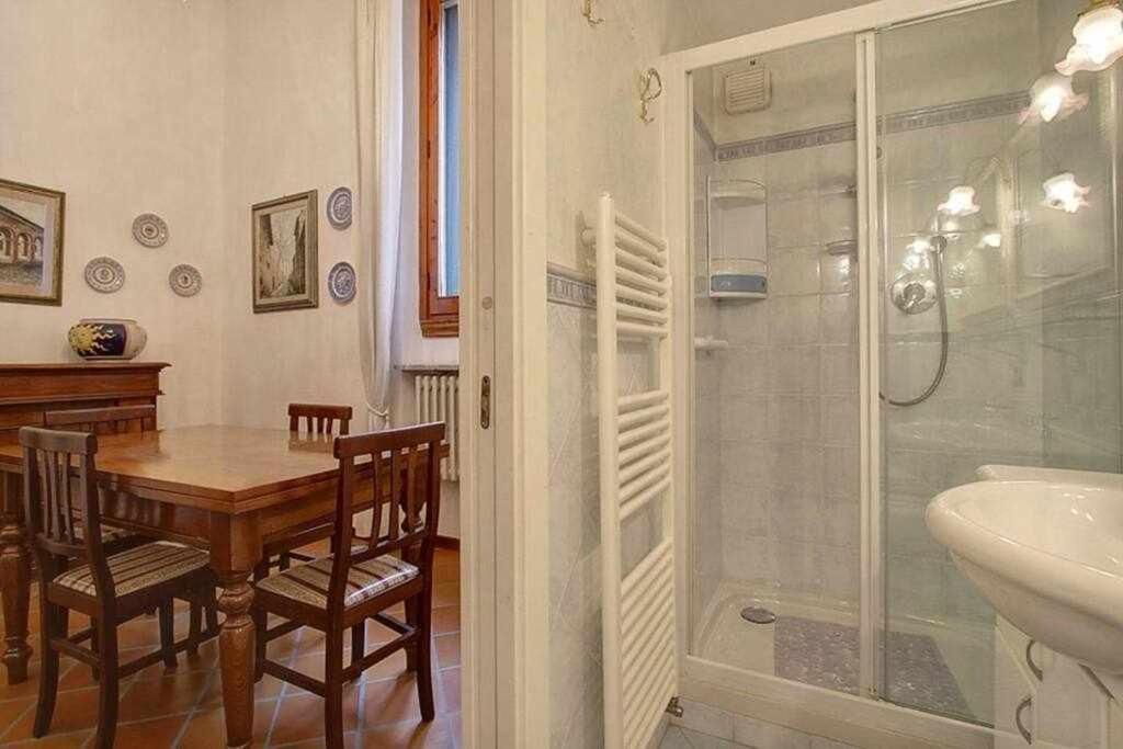 Santa Croce Elegant With Garage Apartment Florenţa Exterior foto