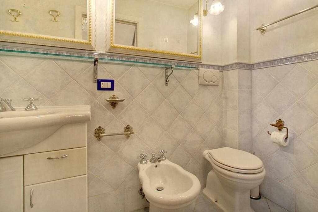 Santa Croce Elegant With Garage Apartment Florenţa Exterior foto