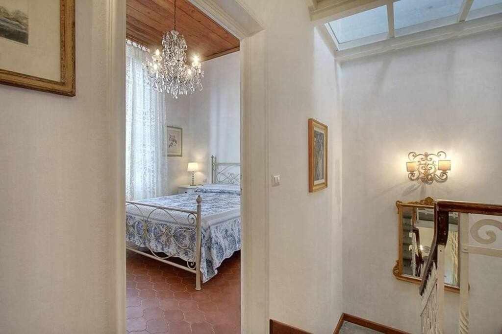 Santa Croce Elegant With Garage Apartment Florenţa Exterior foto