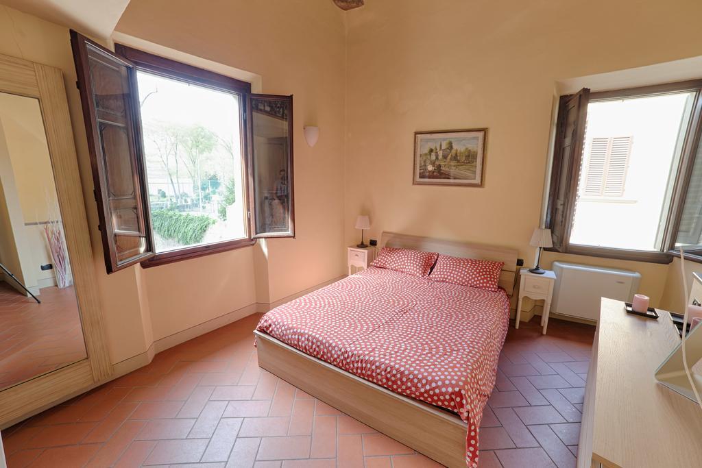 Santa Croce Elegant With Garage Apartment Florenţa Exterior foto